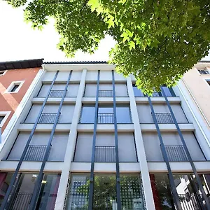 residence-le-patricia-grenoble.hotels-rhonealpes.com/